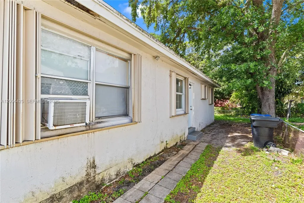 723 NW 15th Terrace Fort Lauderdale FL 33311
