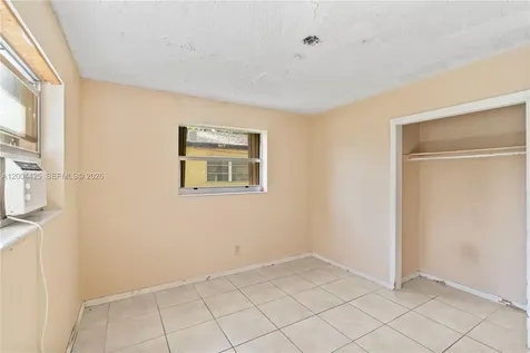 723 NW 15th Terrace Fort Lauderdale FL 33311