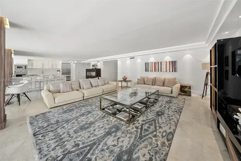 600 Grapetree Drive Key Biscayne FL 33149