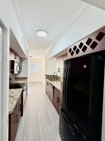 131 SW 117th Avenue Pembroke Pines FL 33025