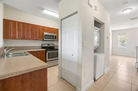 3065 SE 1st Drive Homestead FL 33033