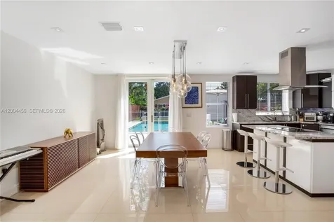 152 SW 20th Road Miami FL 33129
