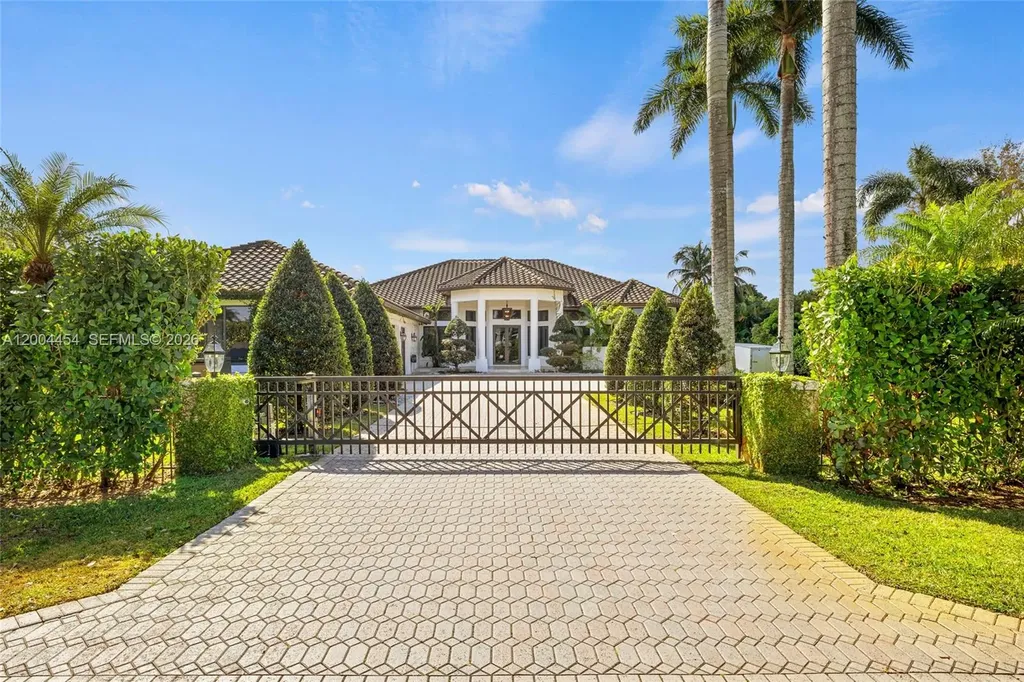 12000 NW 11th Street Plantation FL 33323