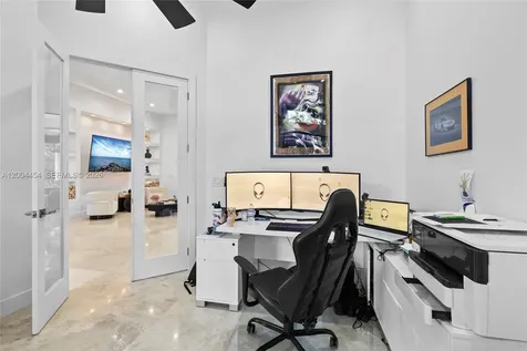 12000 NW 11th Street Plantation FL 33323
