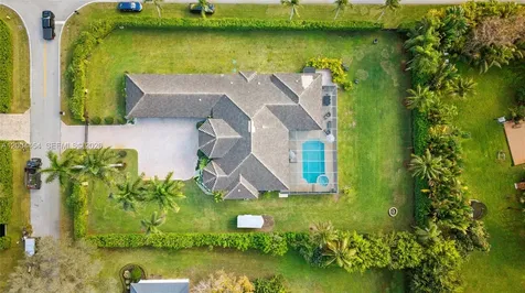 12000 NW 11th Street Plantation FL 33323