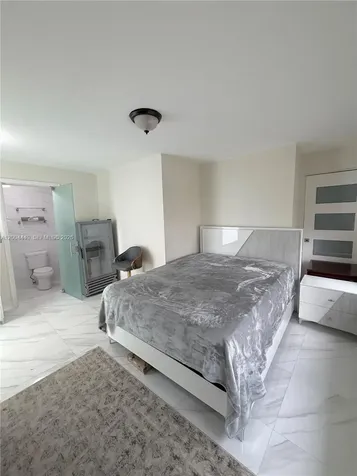 5801 NW 113th Terrace Hialeah FL 33012