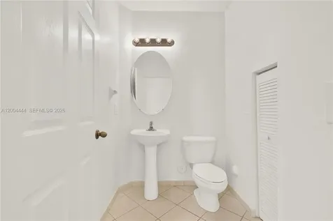 10346 NW 30th Terrace Doral FL 33172