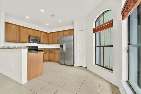 10346 NW 30th Terrace Doral FL 33172