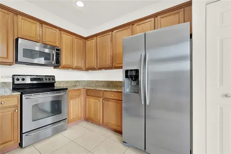 10346 NW 30th Terrace Doral FL 33172