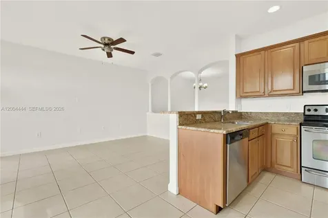 10346 NW 30th Terrace Doral FL 33172