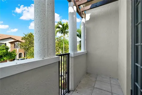 10346 NW 30th Terrace Doral FL 33172