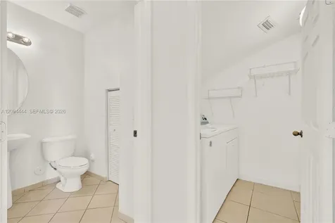 10346 NW 30th Terrace Doral FL 33172