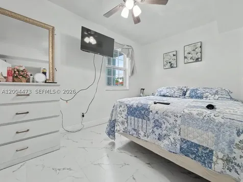 3554 SW 26th Street Miami FL 33133