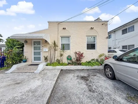 3554 SW 26th Street Miami FL 33133