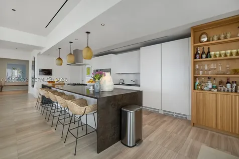 4701 N Meridian Avenue Miami Beach FL 33140