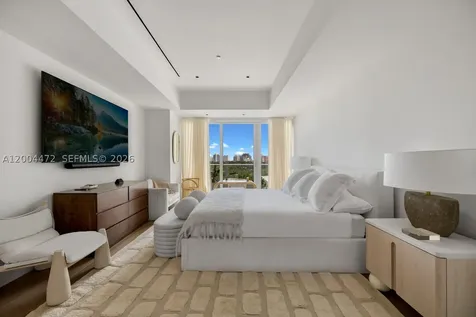 4701 N Meridian Avenue Miami Beach FL 33140