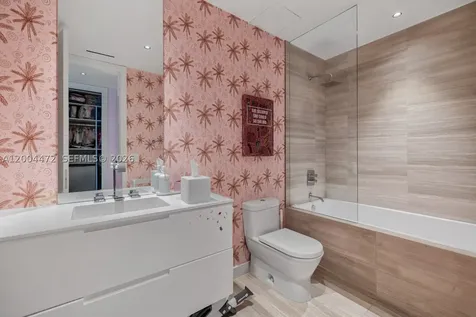 4701 N Meridian Avenue Miami Beach FL 33140