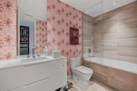 4701 N Meridian Avenue Miami Beach FL 33140