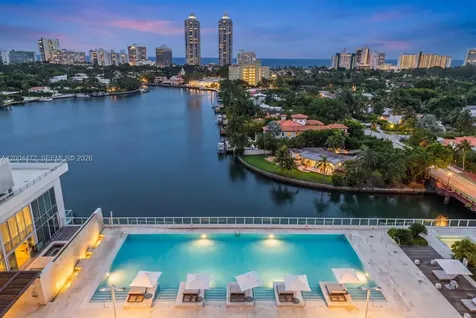 4701 N Meridian Avenue Miami Beach FL 33140
