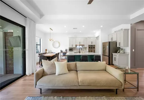 8261 Canopy Terrace Parkland FL 33076