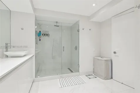 3640 Yacht Club Drive Aventura FL 33180