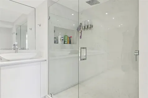 3640 Yacht Club Drive Aventura FL 33180