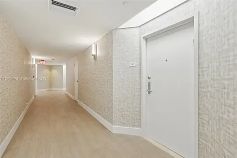 3640 Yacht Club Drive Aventura FL 33180