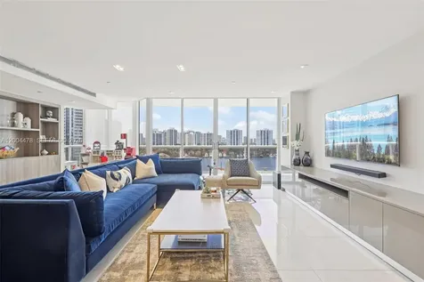 3640 Yacht Club Drive Aventura FL 33180
