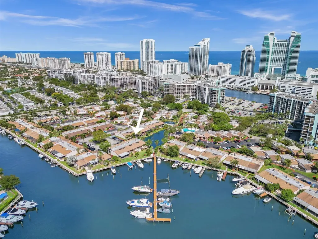 2667 S Parkview Drive Hallandale Beach FL 33009