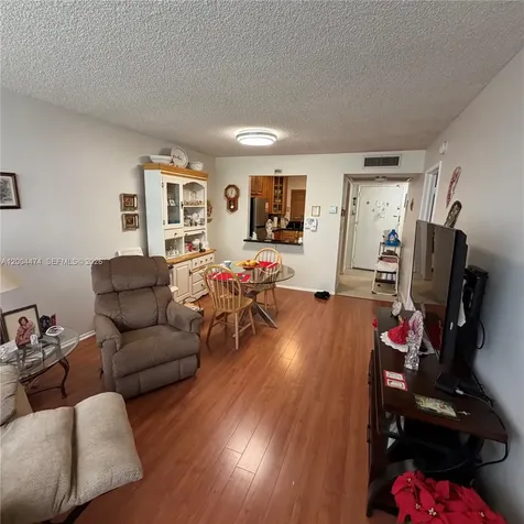 9440 Tangerine Place Davie FL 33324