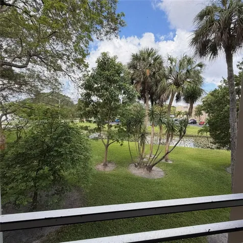 9440 Tangerine Place Davie FL 33324
