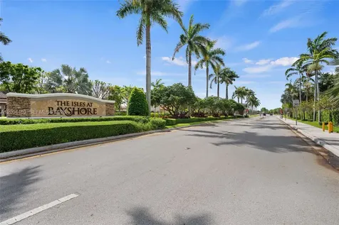 22251 SW 88th Path Cutler Bay FL 33190
