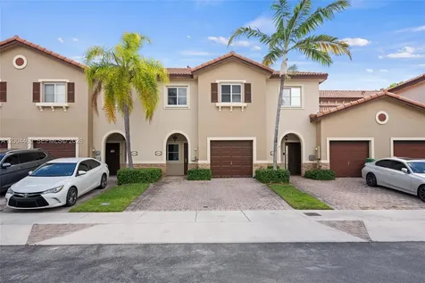 22251 SW 88th Path Cutler Bay FL 33190