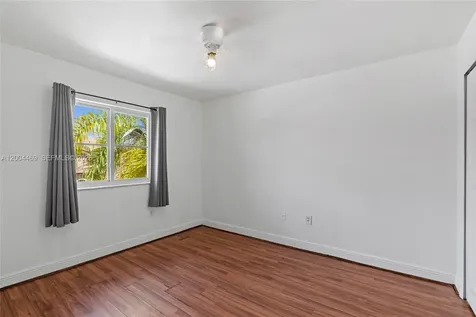 22251 SW 88th Path Cutler Bay FL 33190
