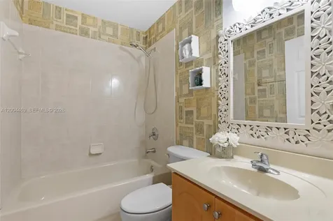 22251 SW 88th Path Cutler Bay FL 33190