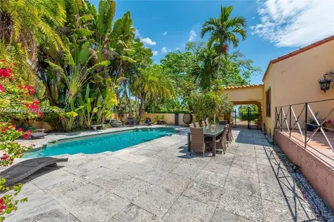 1036 NE 89th Street Miami FL 33138