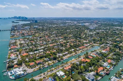 1036 NE 89th Street Miami FL 33138