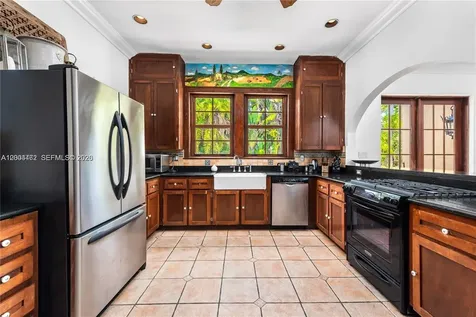 1036 NE 89th Street Miami FL 33138