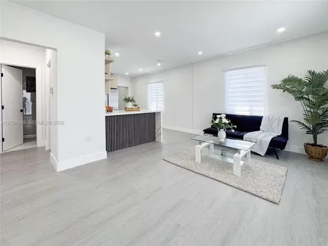 1846 NW 49th Street Miami FL 33142