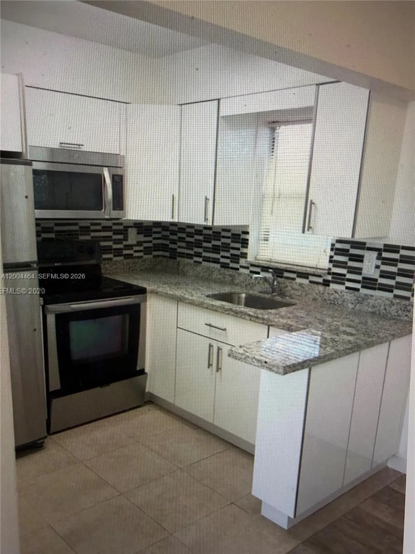 2415 Lincoln Street Hollywood FL 33020