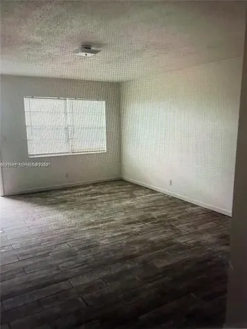 2415 Lincoln Street Hollywood FL 33020