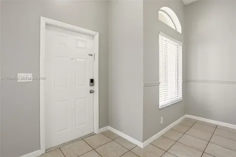 1414 E Harmony Lake Circle Davie FL 33324