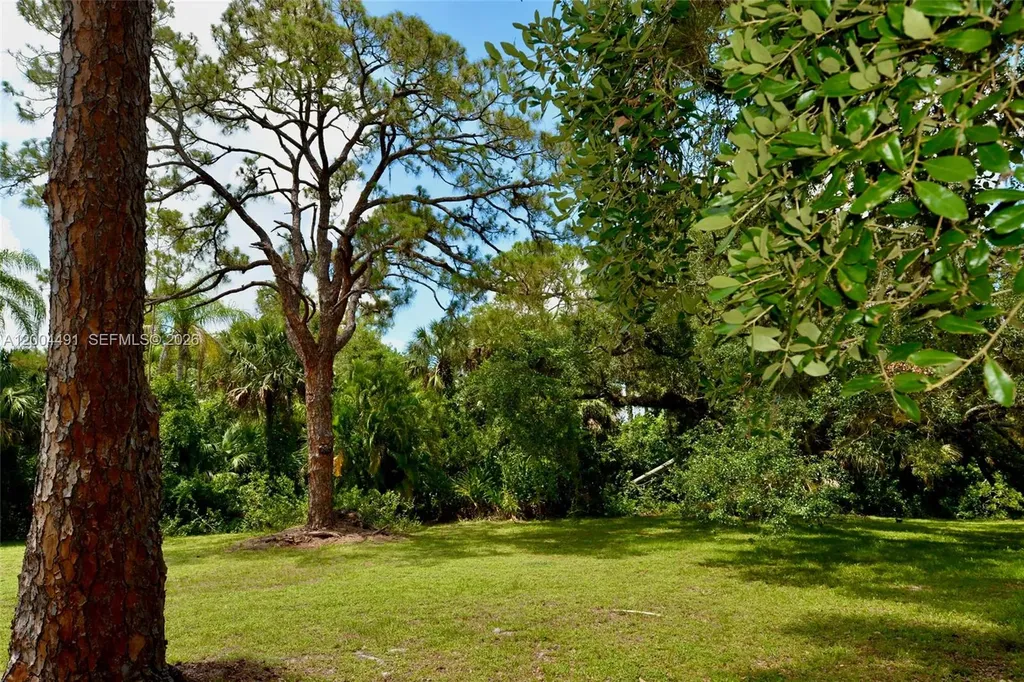 18220 Elmwood Other City - In The State Of Florida FL 33920