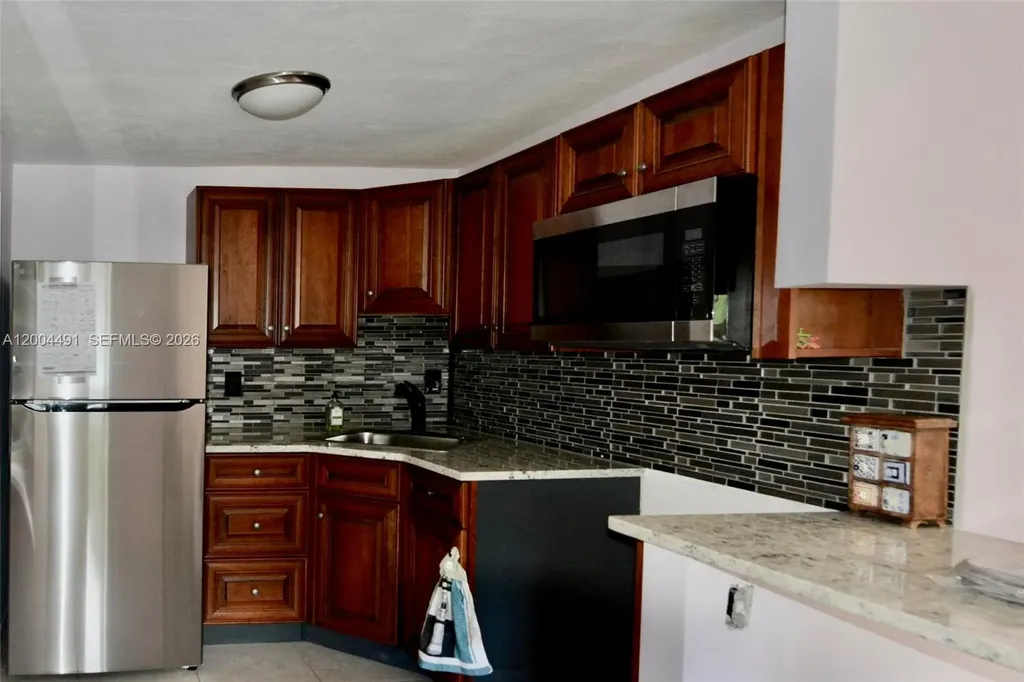 18220 Elmwood Other City - In The State Of Florida FL 33920