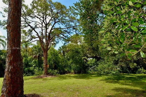 18220 Elmwood Other City - In The State Of Florida FL 33920
