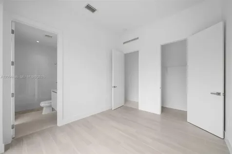 16710 N Botaniko Drive N Weston FL 33326