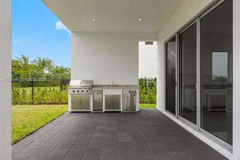 16710 N Botaniko Drive N Weston FL 33326