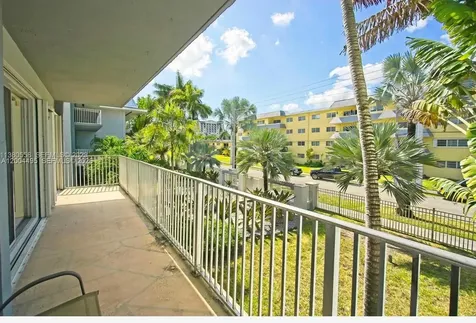 7401 SW 82nd Street Miami FL 33143