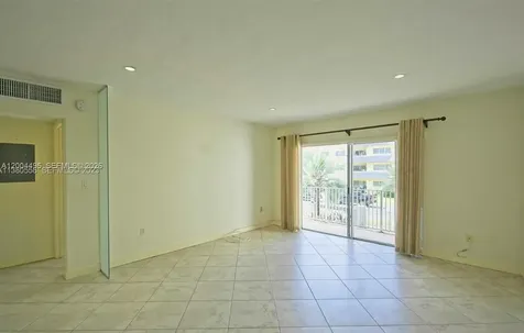 7401 SW 82nd Street Miami FL 33143