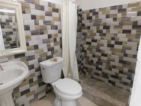 10945 NW 19th Avenue Miami FL 33167